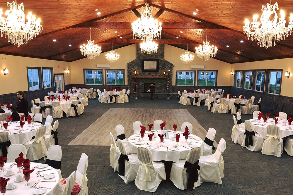 Catskill Mountains Resort banquet hall